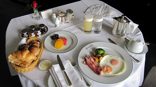 ホテルミラコスタのルームサービスメニュー紹介 おすすめの朝食 ディナーは 3ページ目 Travelnote トラベルノート