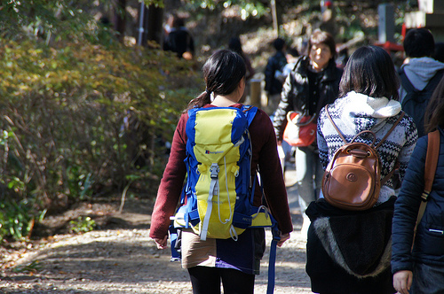 高尾山での服装 女子におすすめ季節ごとのかわいいコーディネートまとめ Travelnote トラベルノート