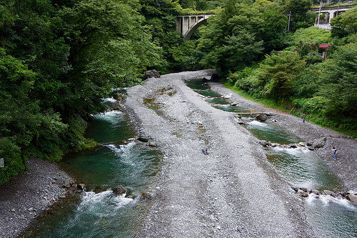 神奈川の川遊びスポット11選 子供と釣りを楽しめるおすすめの穴場もご紹介 Travelnote トラベルノート
