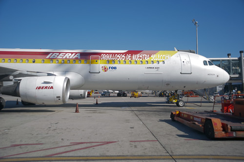スペイン旅行は直行便がおすすめ フライト時間や乗り継ぎ便との違いは Travelnote トラベルノート