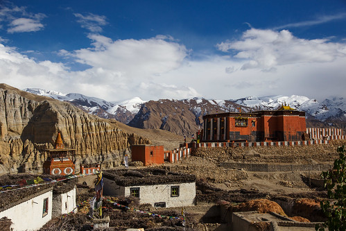 ムスタン王国はネパールの秘境！自然豊かな観光スポット満載の国！