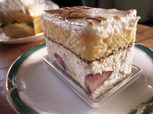 三鷹でケーキが美味しいおすすめ店は 駅から近い人気店もご紹介 Travelnote トラベルノート