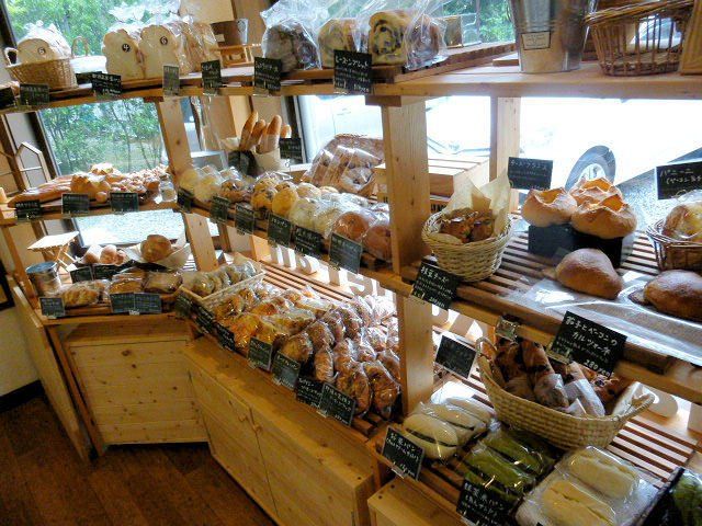 松山のパン屋人気ランキング店10選！メリー・ひまり・ソラ・辻など