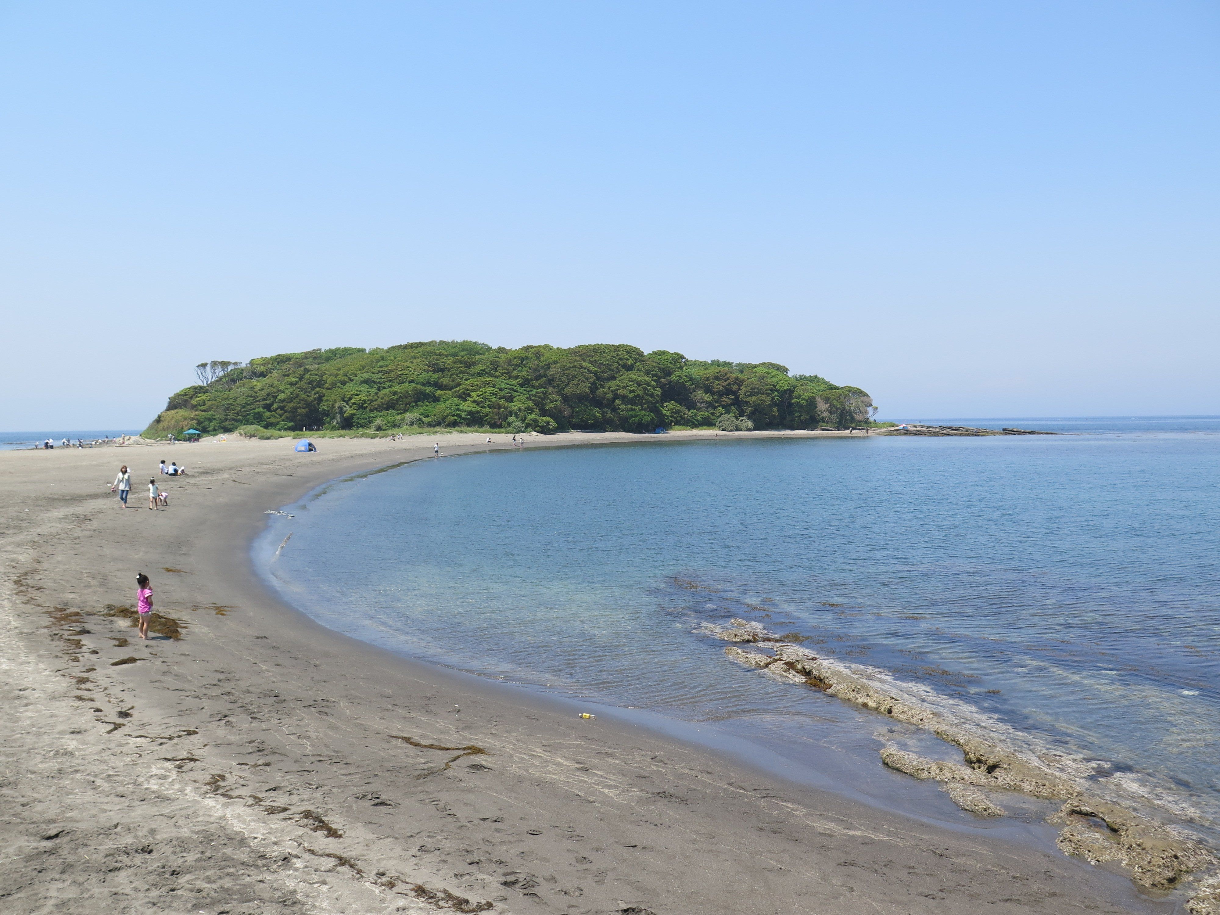 沖ノ島へのアクセス 駐車場は シュノーケリングや磯遊びで自然を満喫 Travelnote トラベルノート