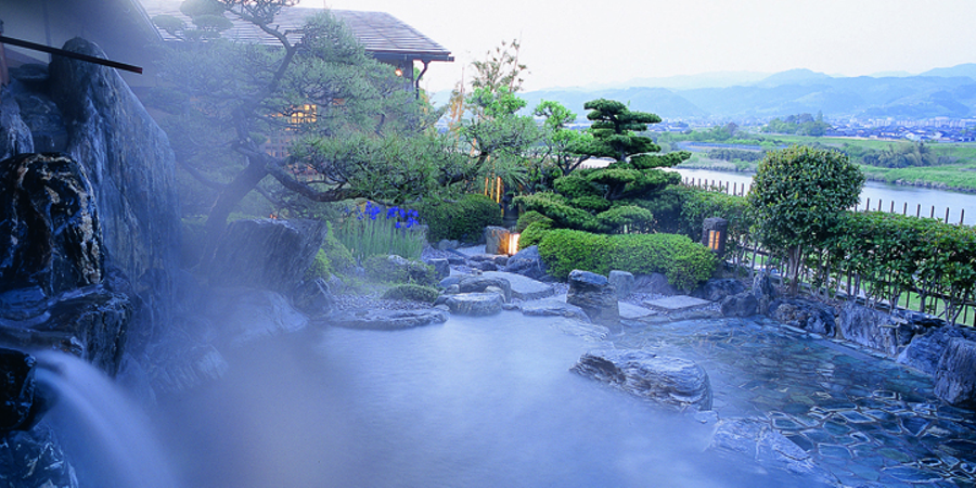 福岡の温泉宿泊施設ランキングTOP15！おすすめの旅館やホテルをご紹介！