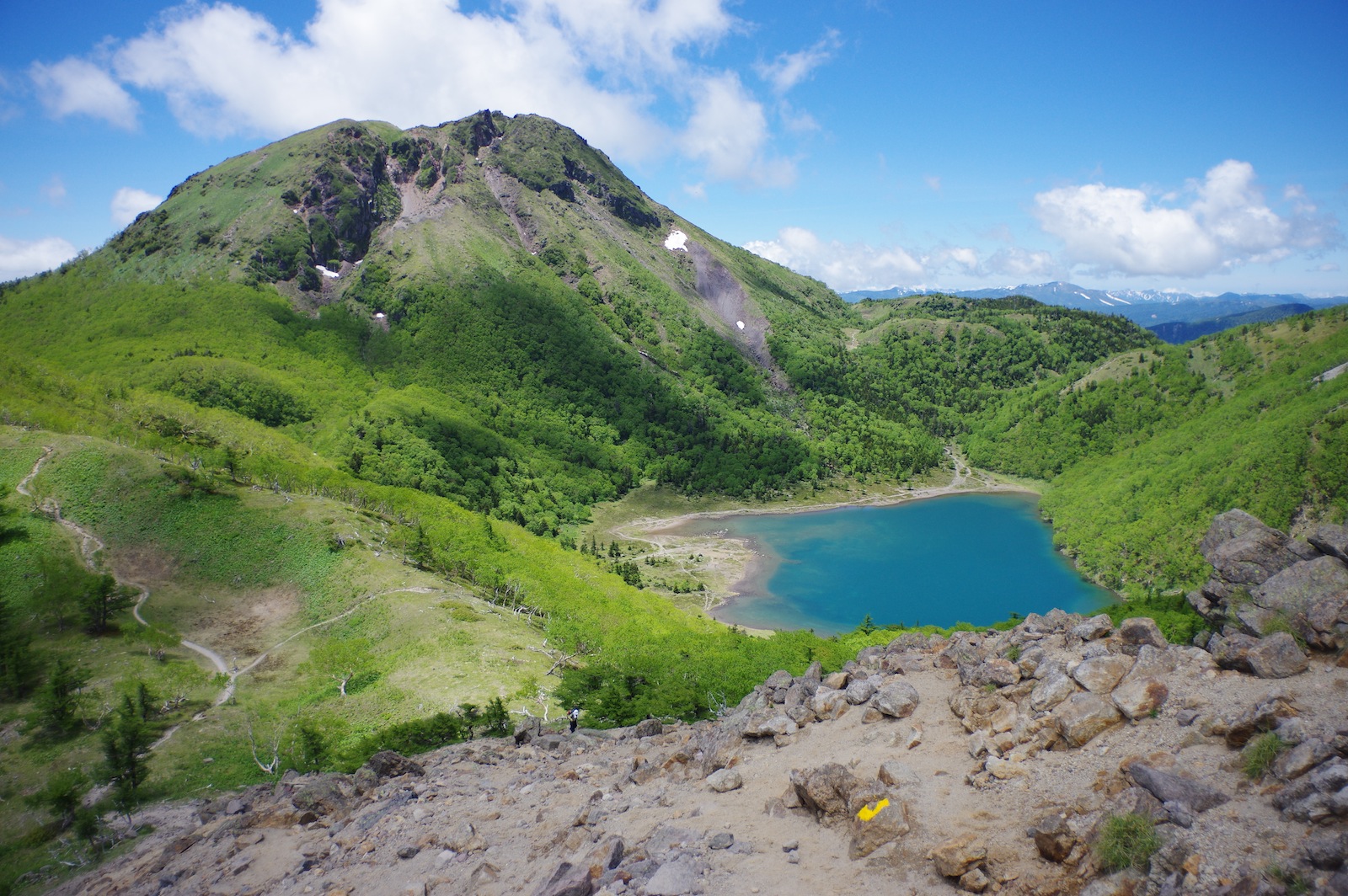 日光 白根山登山 ロープウェイで子供も安心 標高2千メートル級は神秘の風景 Travelnote トラベルノート