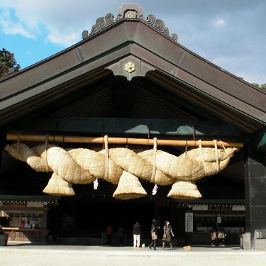 島根出雲大社を観光 人気のお守りやおすすめの旅館もご紹介 Travelnote トラベルノート