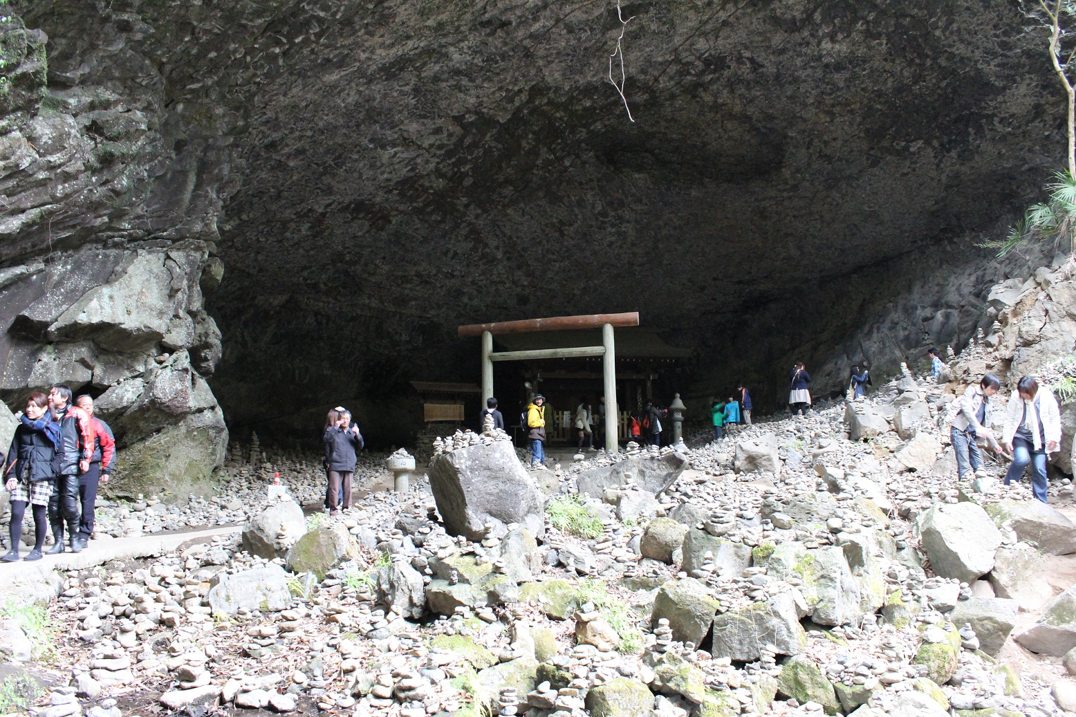 天岩戸神社はパワースポット お守りや御朱印帳に御朱印ゲット アクセスは Travelnote トラベルノート