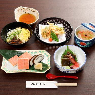 富山でランチ おすすめ人気店で昼食 おしゃれな個室あり 子連れで楽しめる Travelnote トラベルノート