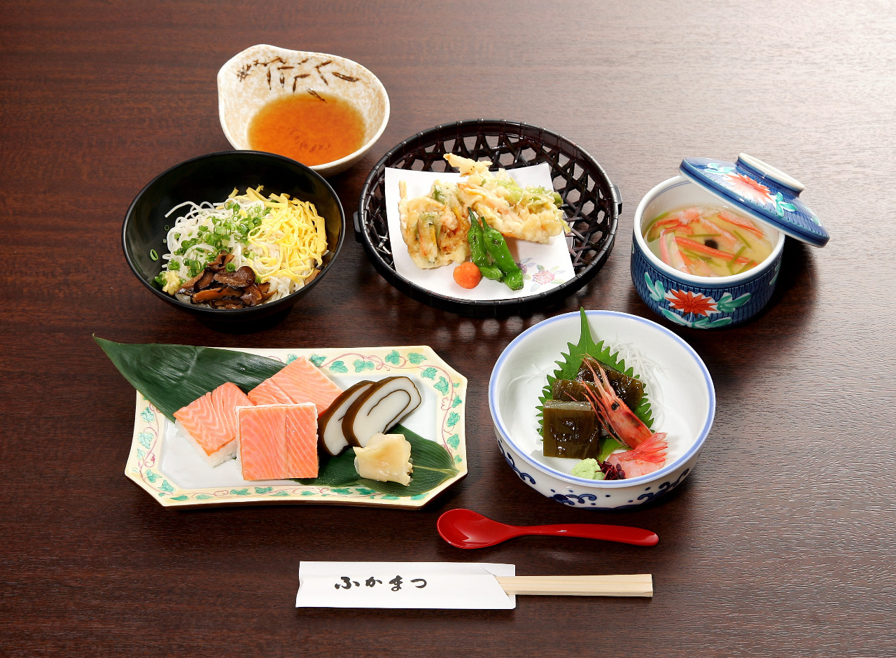 富山でランチ！おすすめ人気店で昼食！おしゃれな個室あり！子連れで楽しめる！