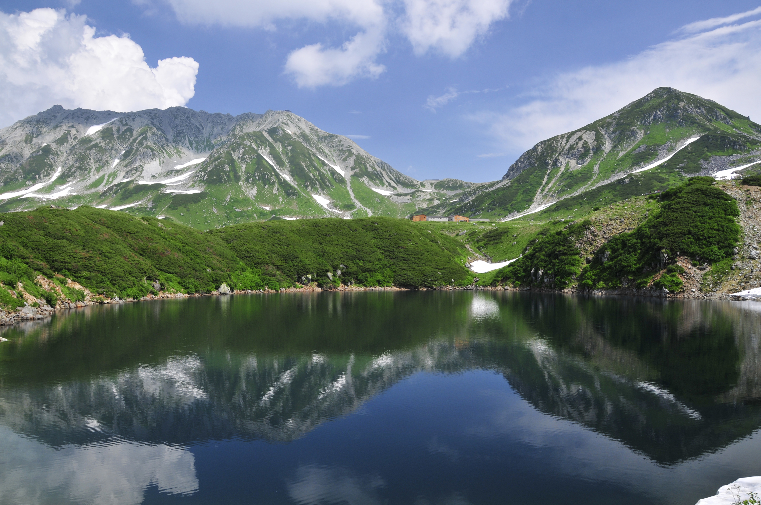 立山連峰の絶景スポットを教えます 写真を撮るなら 周辺観光地も紹介 Travelnote トラベルノート