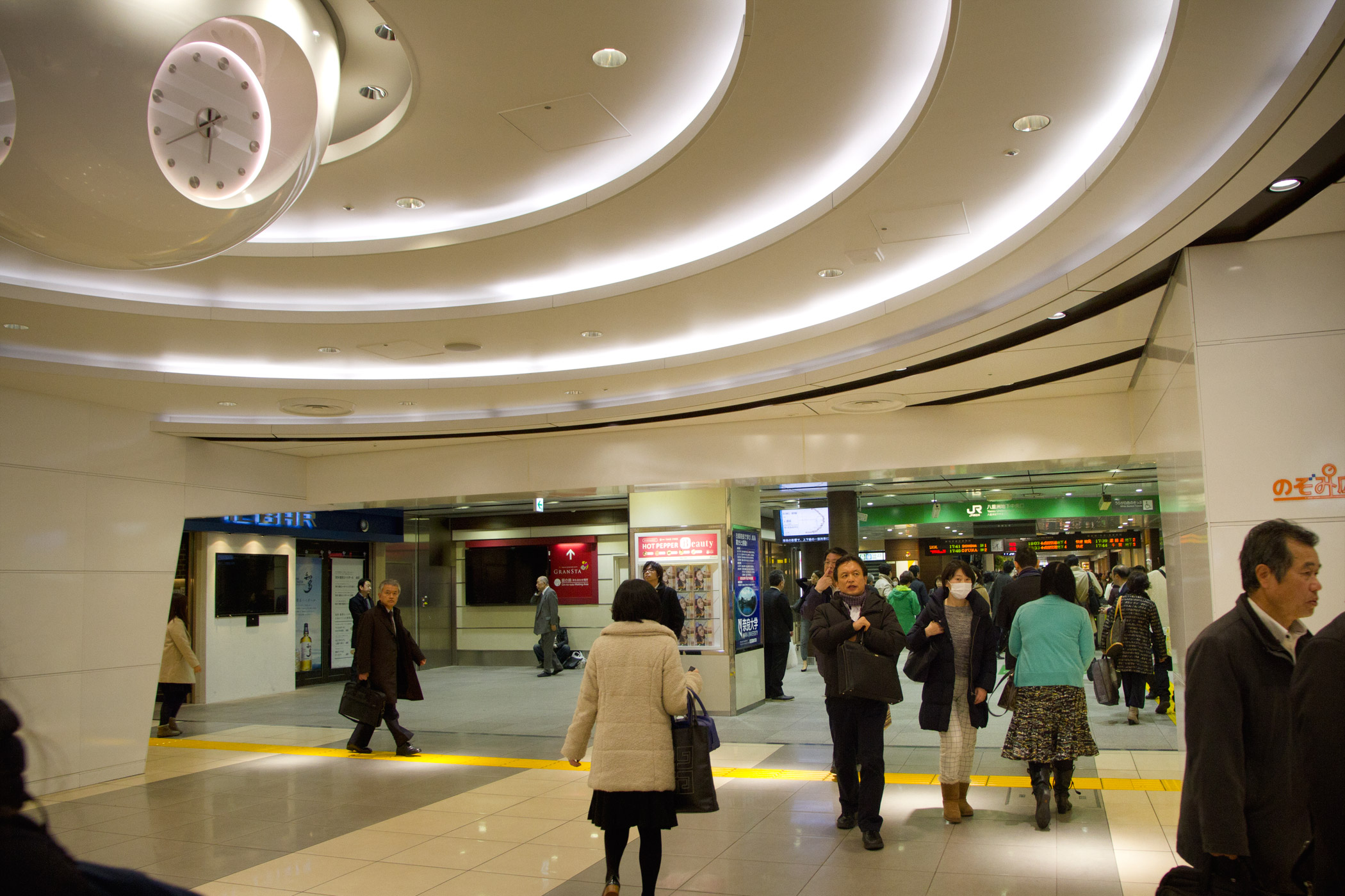 東京駅のお土産売り場の営業時間は 早朝から深夜までのお店の場所を調査 Travelnote トラベルノート