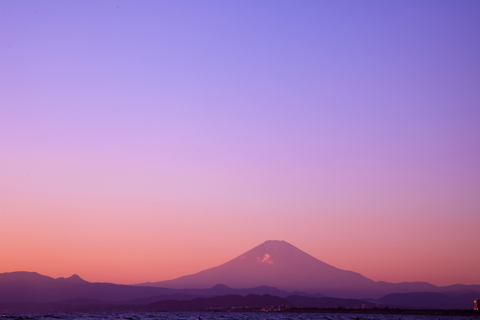 河口湖の芝桜の見頃やおすすめの場所は 芝桜まつり会場やアクセス情報も Travelnote トラベルノート