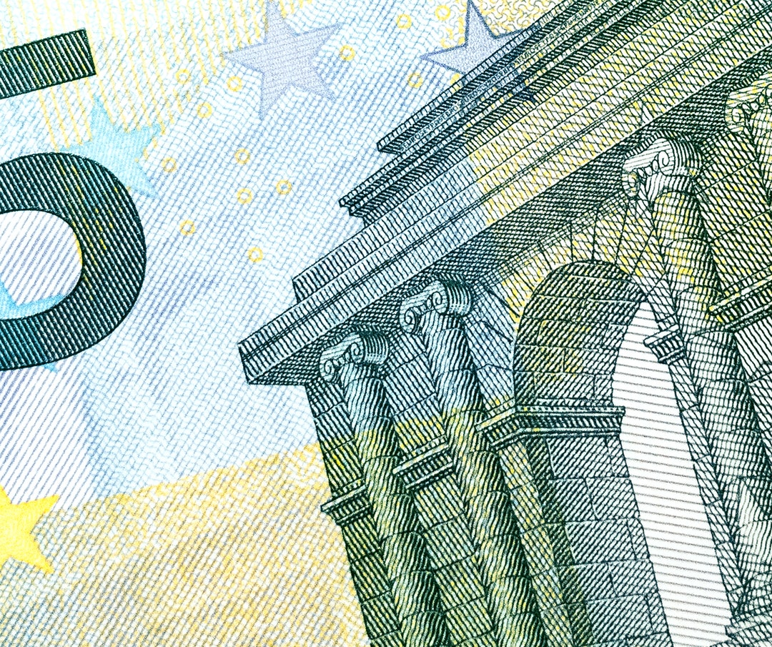 スペインで通貨のユーロを賢く両替！レートや場所は？物価状況も調査！