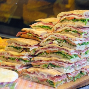 イタリアのパンの種類や特徴まとめ フォカッチャやロゼッタは有名 Travelnote トラベルノート