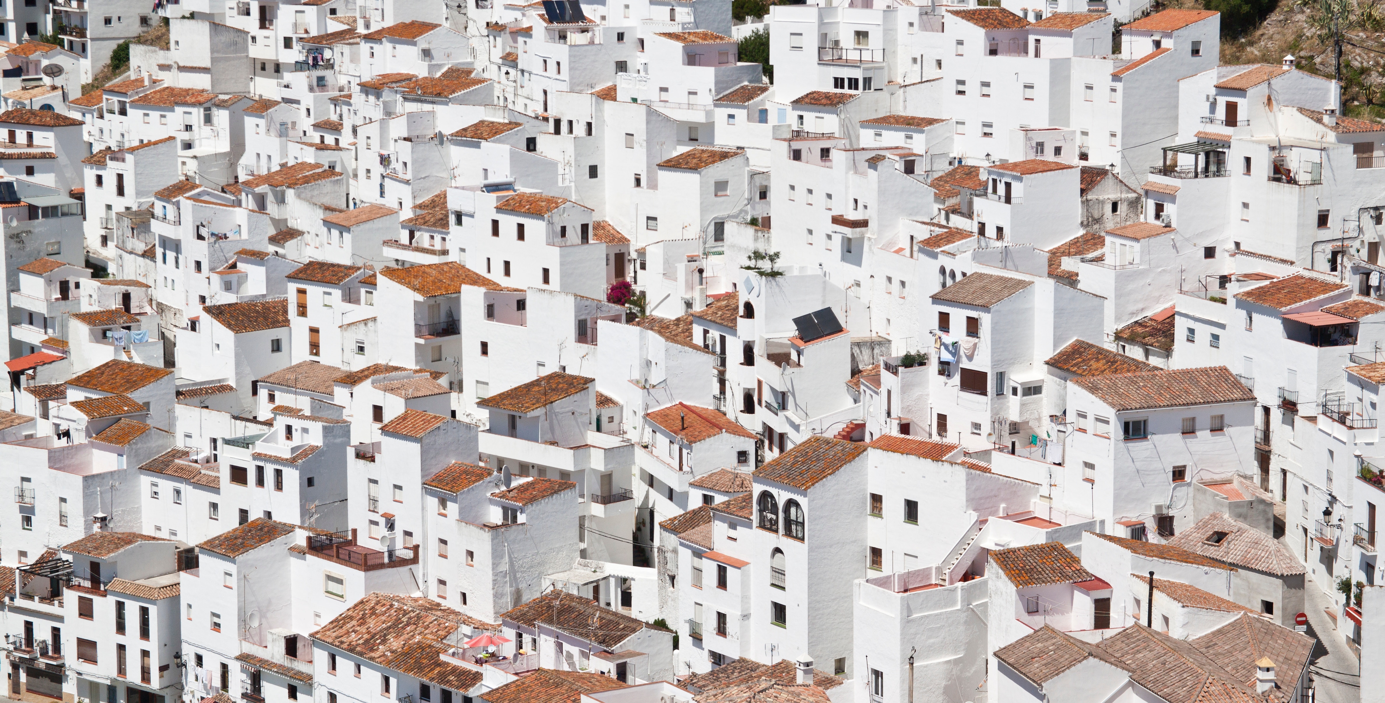 ミハスはスペインにある白い村 美しい街並みや可愛いお土産を紹介 Travelnote トラベルノート