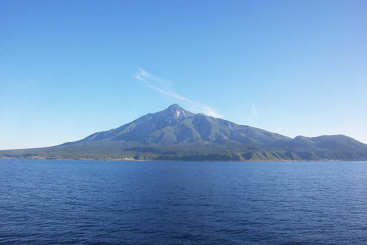 利尻山の登山に挑む！山頂へのコースを紹介！日本百名山に選ばれる最北の富士！