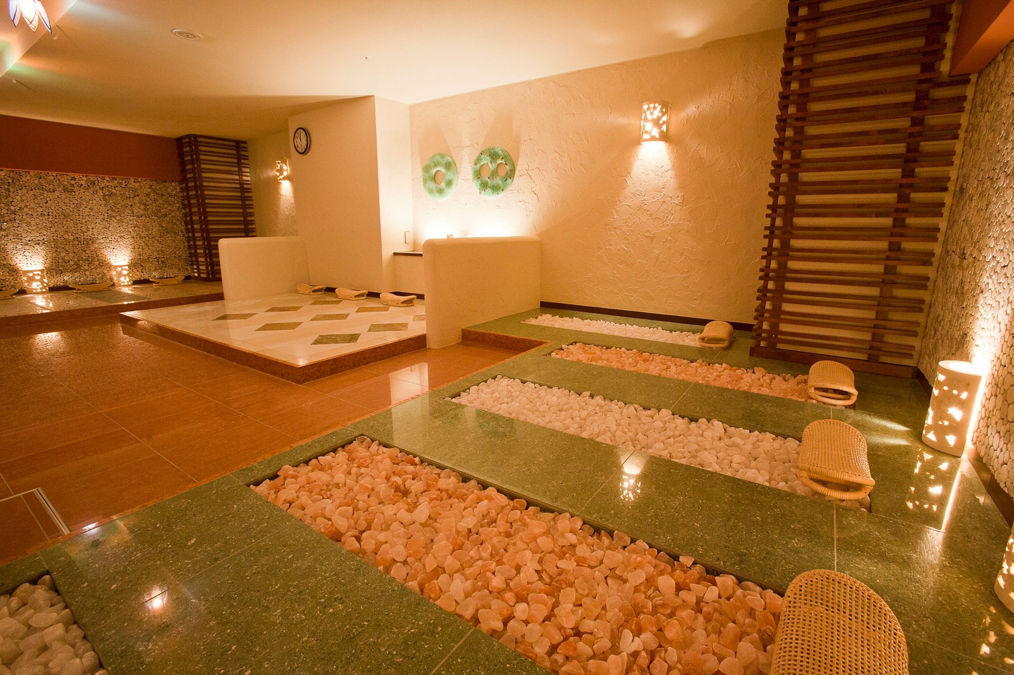 岩盤浴を札幌で カップルにおすすめの個室やホテルに安い所もあり Travelnote トラベルノート