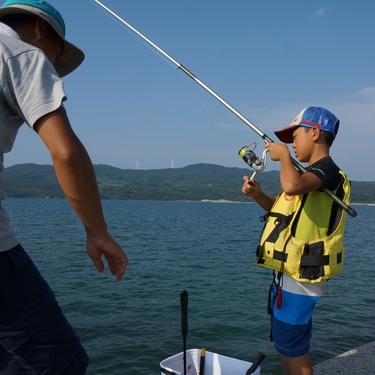 海釣り竿のおすすめはコレ 万能竿など種類や値段を徹底紹介 Travelnote トラベルノート