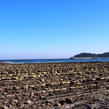 鬼の洗濯板は宮崎 青島の絶景と言われる観光スポット 干潮に合わせて行こう Travelnote トラベルノート