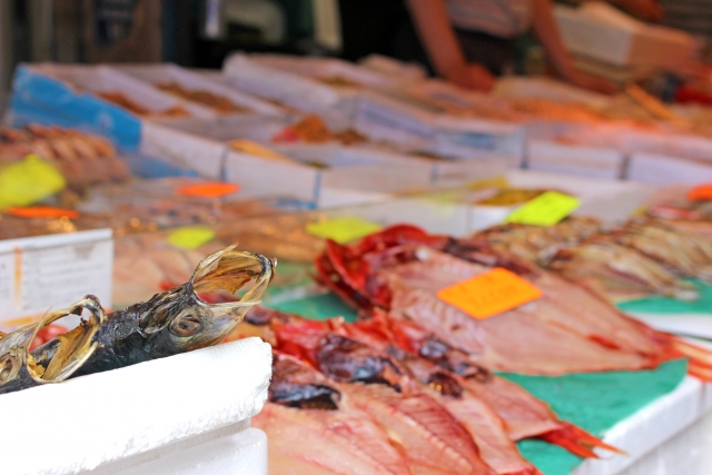 「福岡市長浜鮮魚市場」で玄界灘の鮮魚を食す！おすすめ海鮮店を紹介