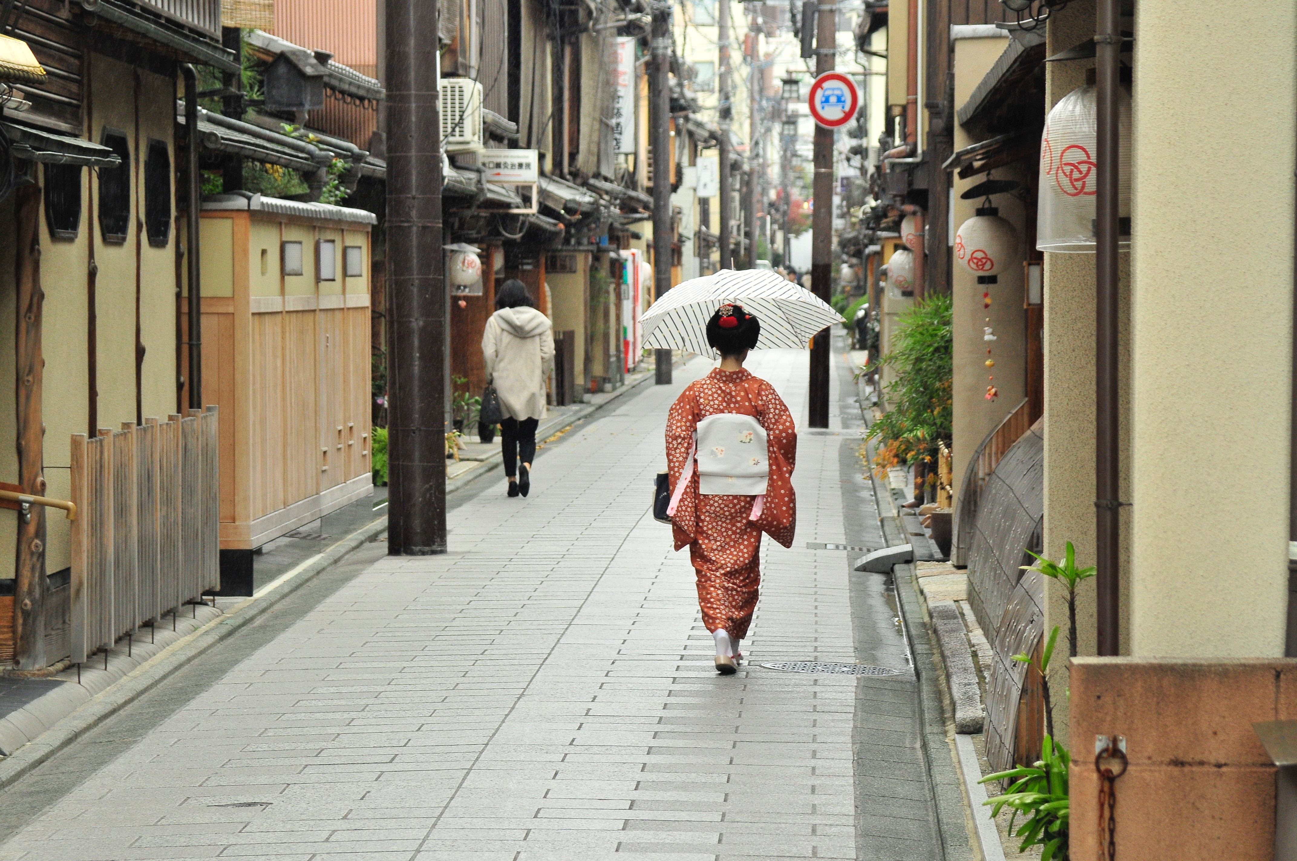 京都弁のかわいい表現一覧 人気の京言葉は大阪弁とどう違う 3ページ目 Travelnote トラベルノート