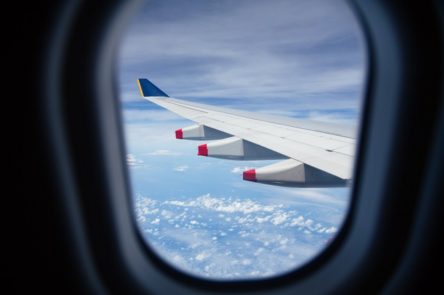 ルフトハンザのプレミアムエコノミー 快適な座席にワンランク上の機内サービス Travelnote トラベルノート