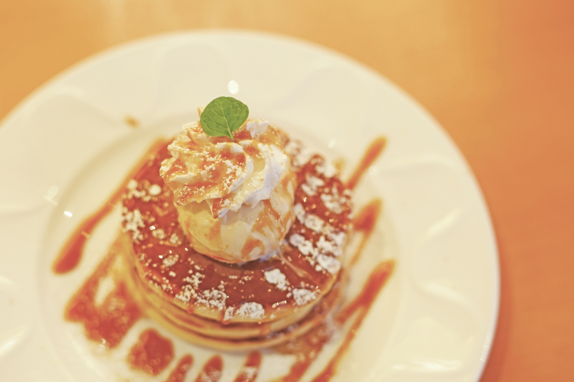 横浜 シナモンズ のパンケーキが人気 夜も賑わうおしゃれカフェに行こう Travelnote トラベルノート