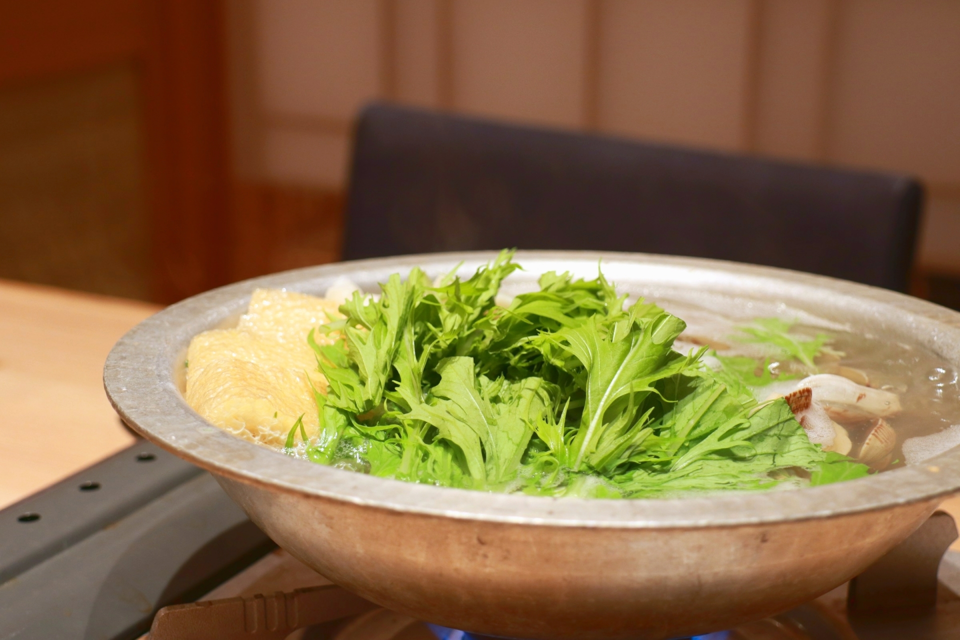 「水炊き 長野」は福岡の名店！予約をして食べたい絶品メニューとは？