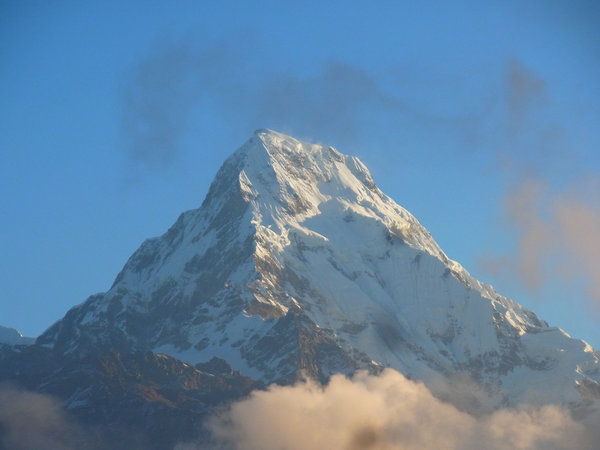 世界一高い山をランキングで紹介 山の標高や場所を徹底調査 Travelnote トラベルノート