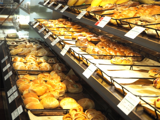 神戸屋は食べ放題の店舗もある 気になるパンの種類や開催時間 行列情報も紹介 Travelnote トラベルノート