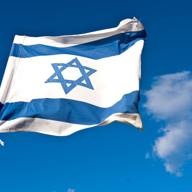 イスラエルの国旗はシンプルでかっこいい 意味や由来 歴史についてご紹介 Travelnote トラベルノート
