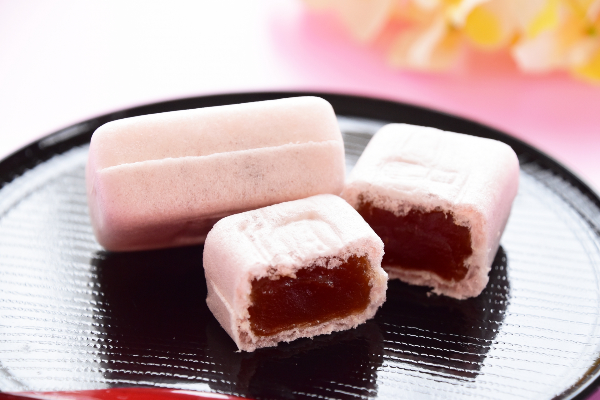 塩野は赤坂で有名な老舗和菓子店！大人気の最中や干菓子を一挙紹介！