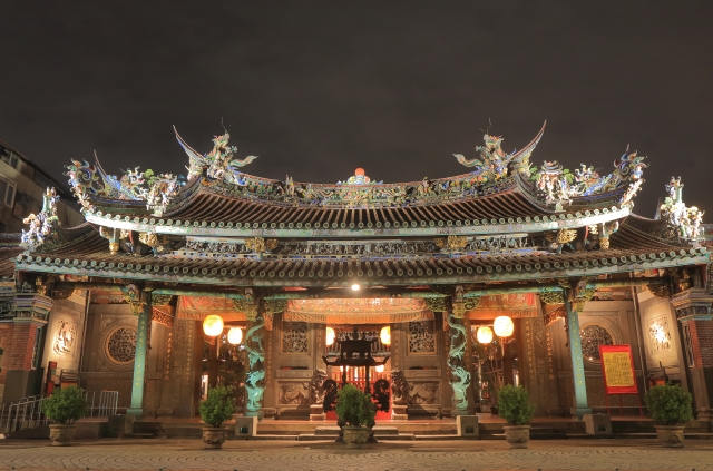 大龍峒保安宮は台北の三大寺廟のひとつ！見どころやアクセス方法は？