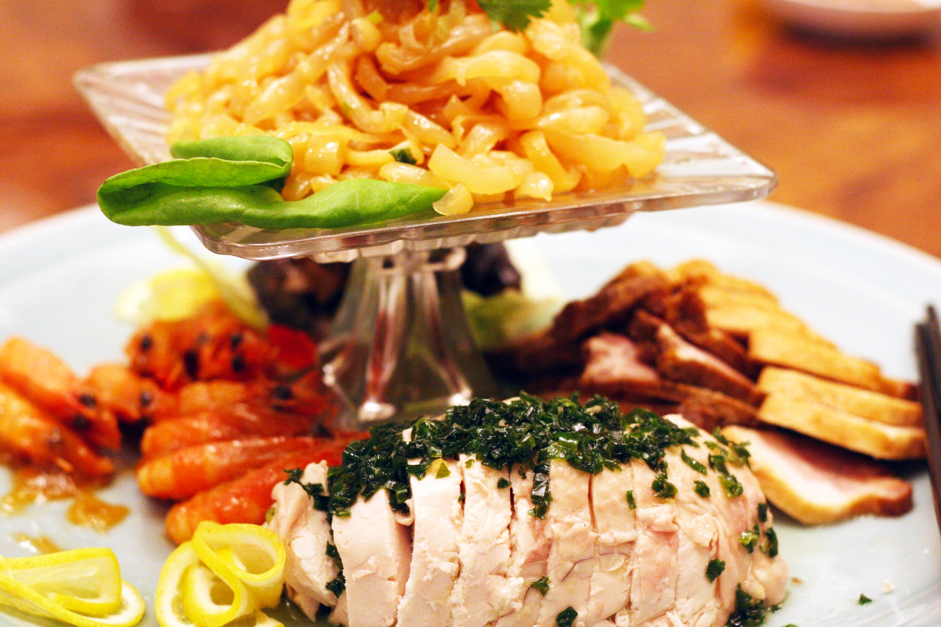 横浜大飯店は食べ放題が魅力の人気店！おすすめメニューや口コミは？