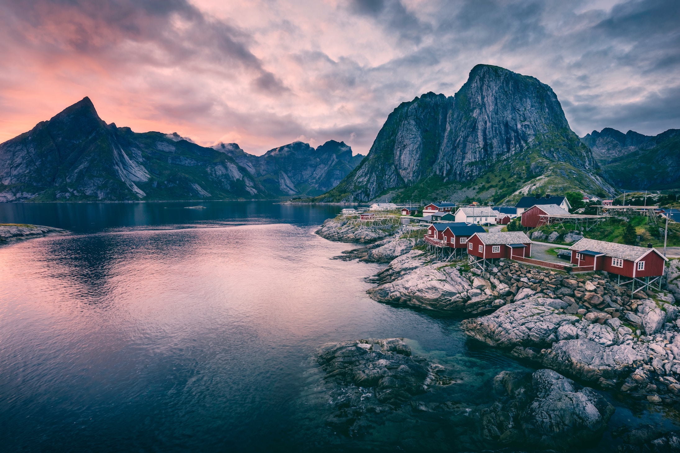 ノルウェーは英語が通じる語学力に優れた国！公用語を覚えて観光を楽しもう！
