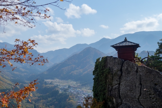 立石寺 山寺 は絶景が魅力の山形の観光スポット 階段の所要時間 アクセスは Travelnote トラベルノート