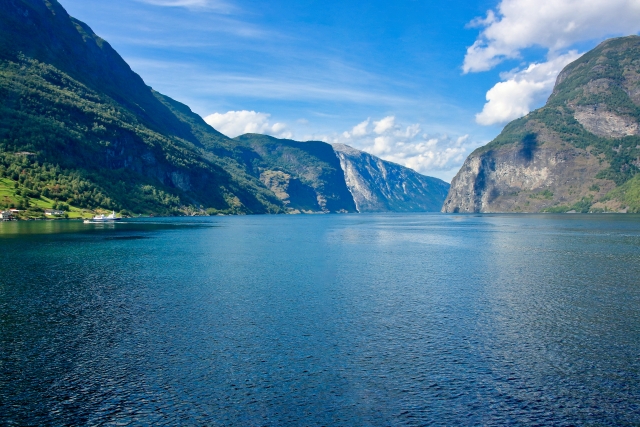 フィヨルドでノルウェーの大自然を満喫しよう 行き方や観光スポットもご紹介 Travelnote トラベルノート
