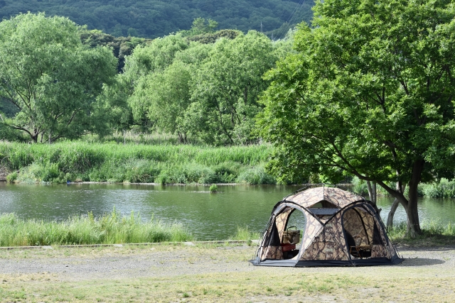 神之川キャンプ場は釣りや川遊びができる！充実の施設でファミリーにおすすめ！