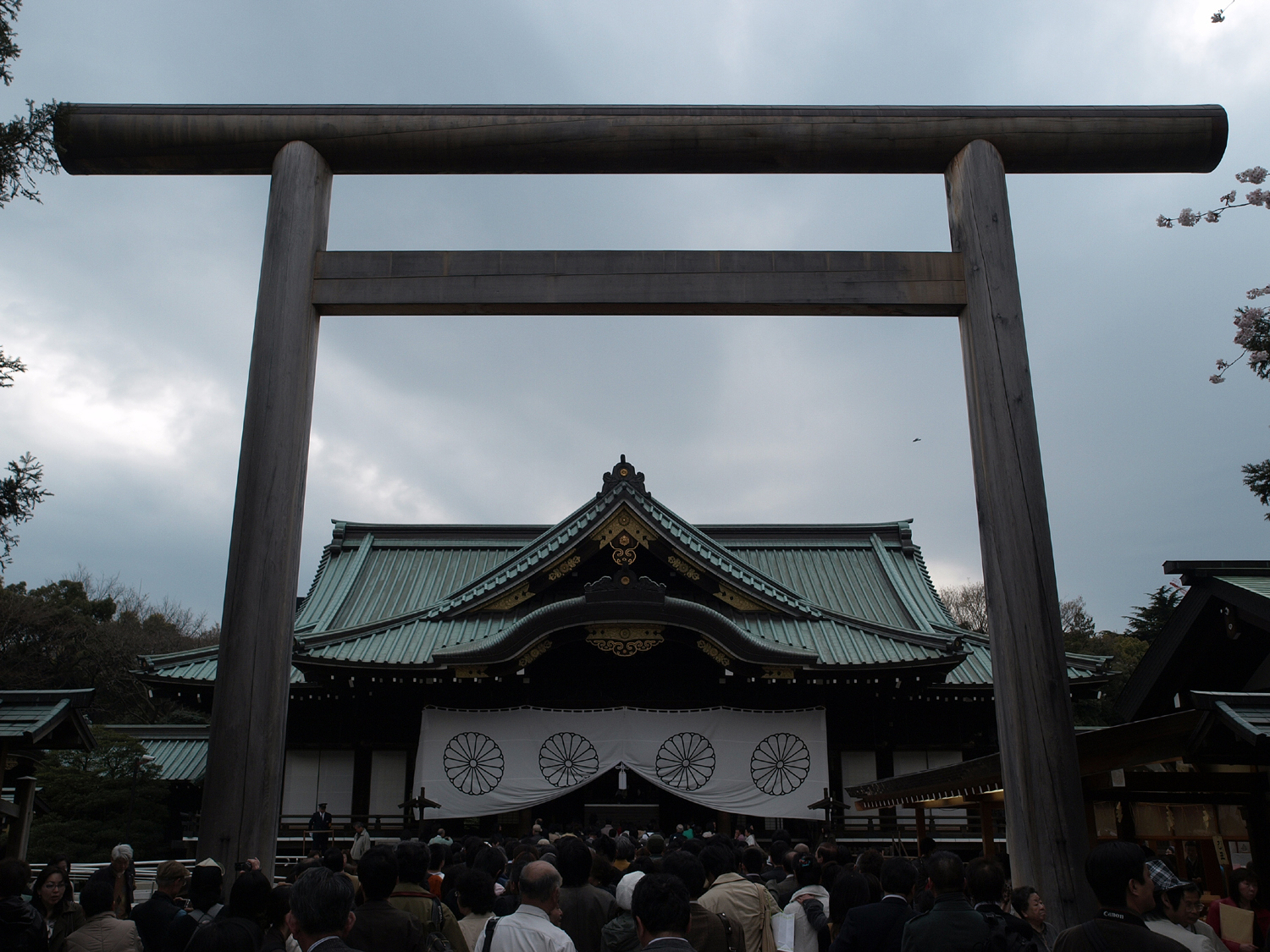 靖国神社の御朱印 御朱印帳をチェック 種類や値段 受付時間は Travelnote トラベルノート