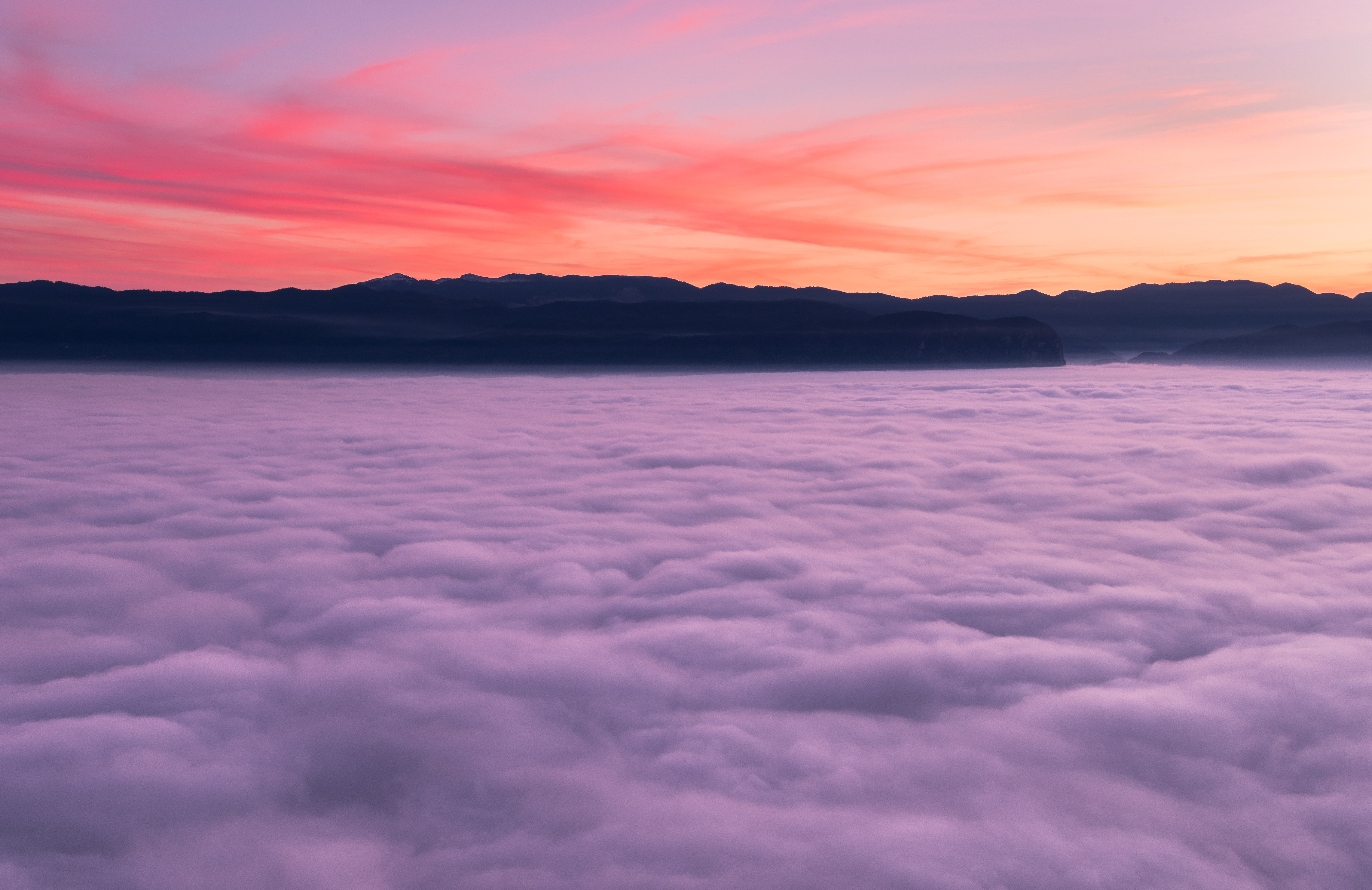 枝折峠は雲海・滝雲を眺められる新潟の絶景スポット！アクセス・駐車場は？