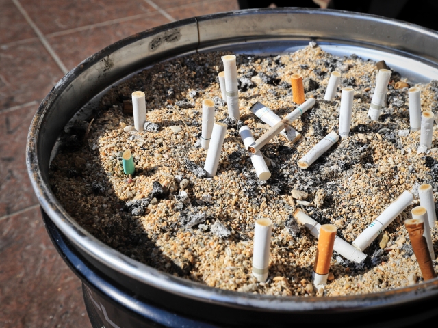 有楽町の喫煙所を徹底調査！国際フォーラム周辺や屋内で吸える場所は？