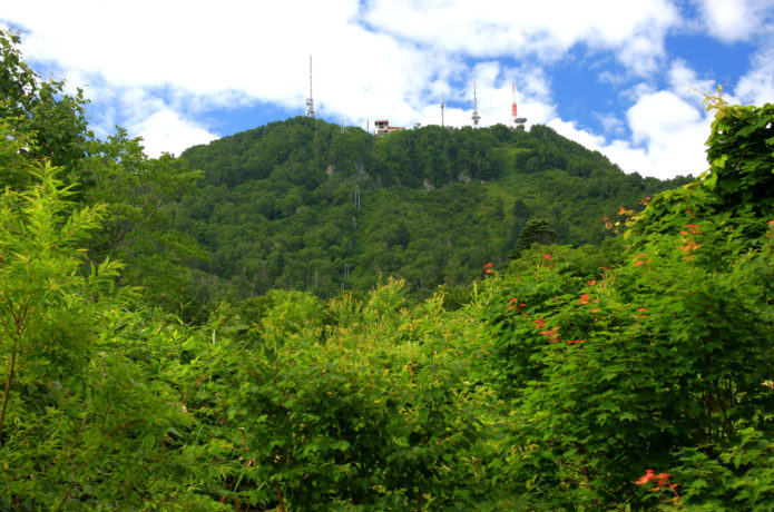 手稲山は札幌で人気の登山スポット！絶景を眺められるおすすめルートは？