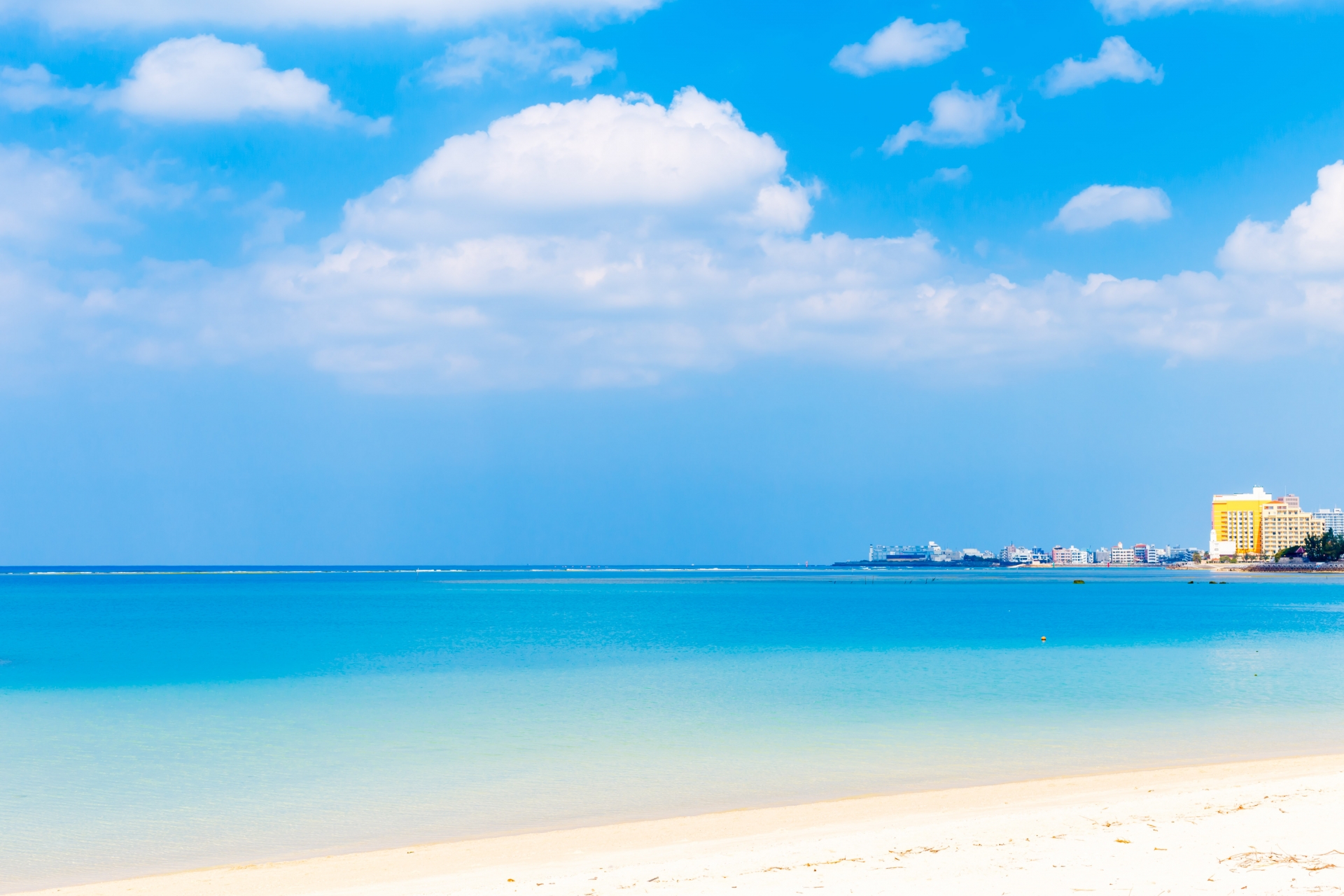 沖縄の海はいつまで入れるのかが気になる！海水浴シーズンを徹底リサーチ！