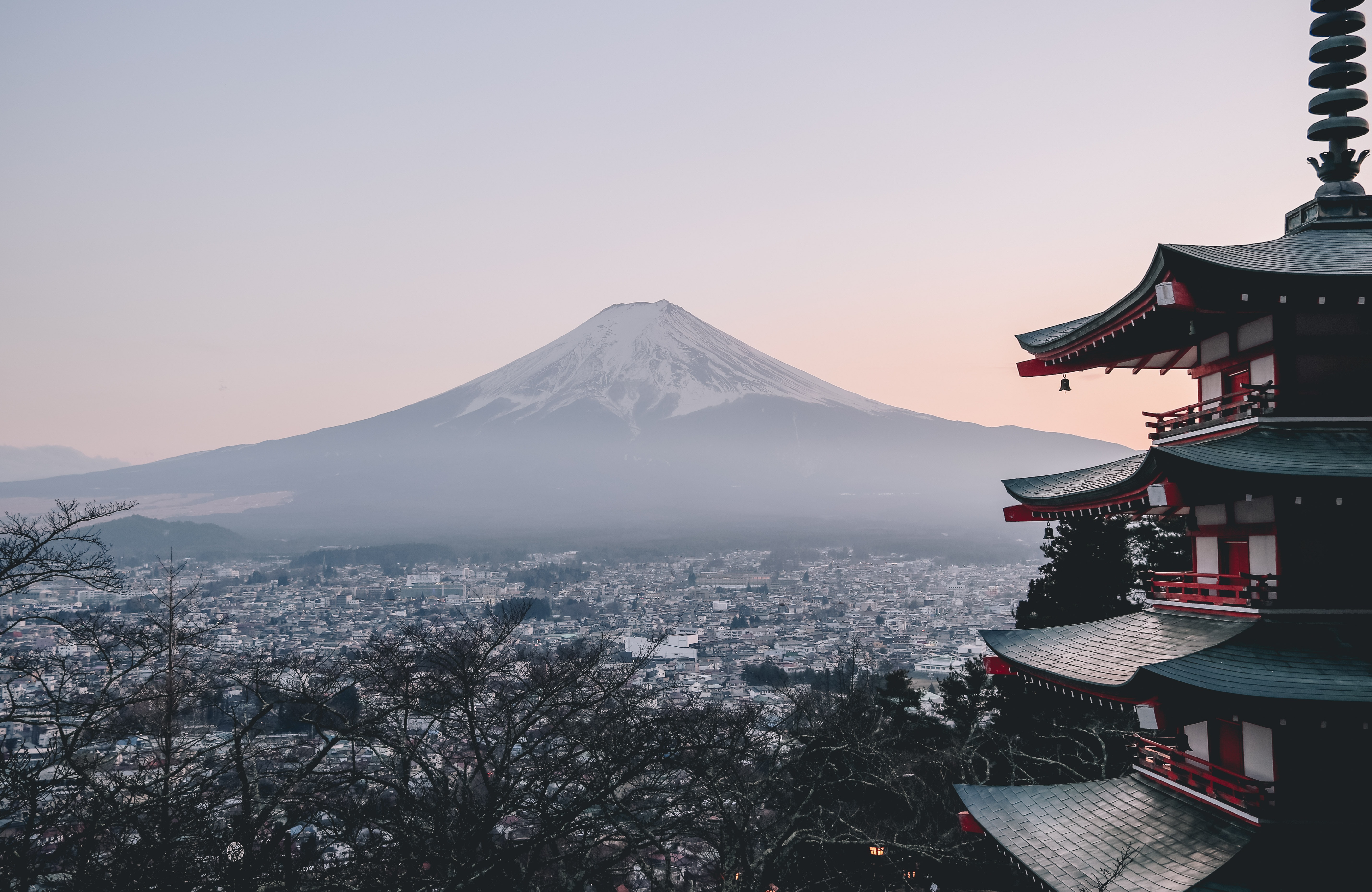 新倉富士浅間神社から眺める桜 富士山にうっとり アクセス方法もチェック Travelnote トラベルノート