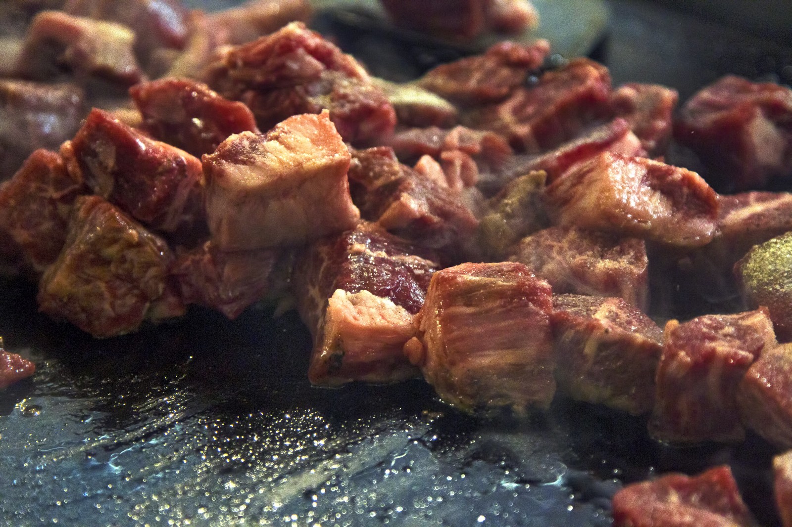 大宮のおすすめステーキをご紹介！人気のお店で美味しいお肉を食べよう！
