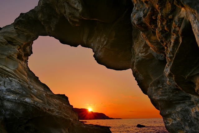馬の背洞門 は三浦半島の絶景スポット 行き方や景色の楽しみ方を紹介 Travelnote トラベルノート