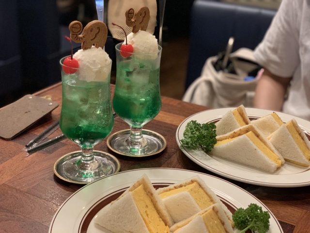 「マヅラ」は大阪で人気のレトロな喫茶店！店内の雰囲気やおすすめメニューも紹介