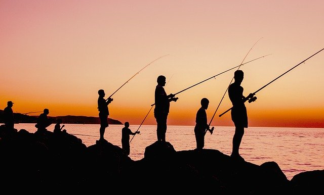 大蔵海岸は明石で人気の釣りスポット！釣れる場所やヒットする魚は？