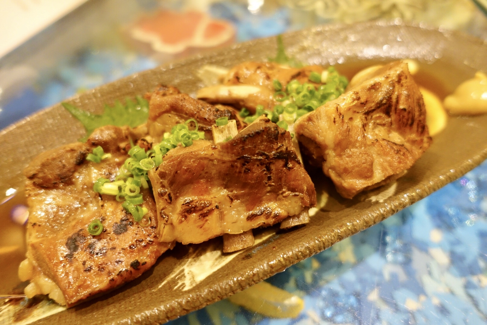 「まーちぬ家」は沖縄料理が人気の居酒屋！本場の味を楽しもう！